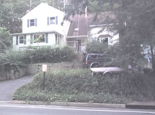 149 Waterside Ave, Northport, NY 11768