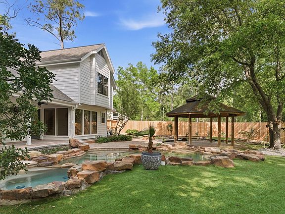 3rd image of 10909 Sweetspire Pl