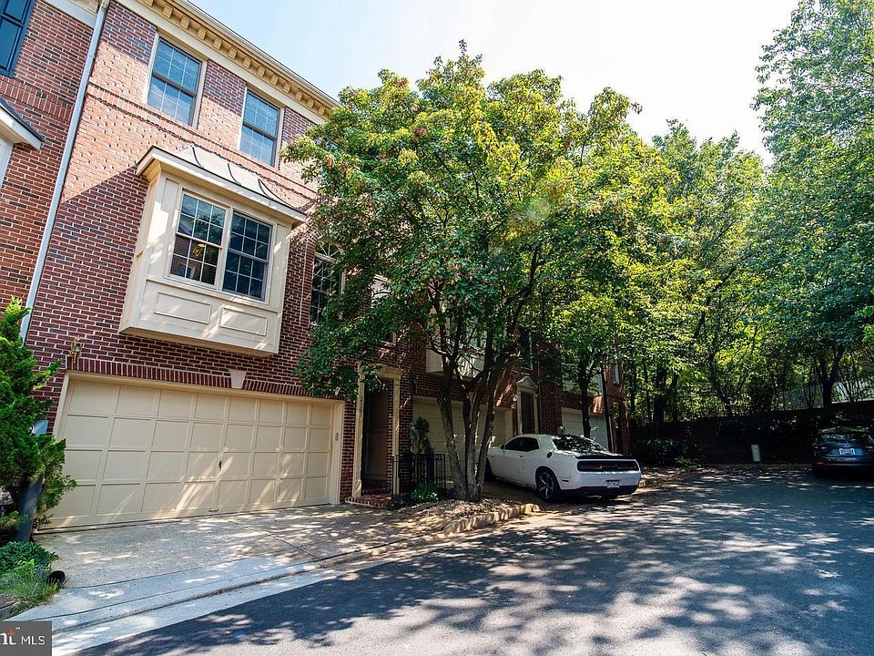 1st image of 2505 Gadsby Pl
