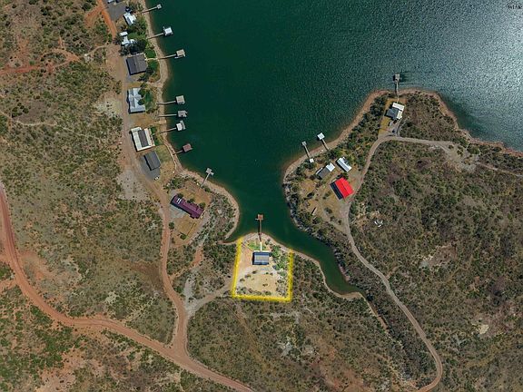 5th image of 606 W Moonshine Rd
