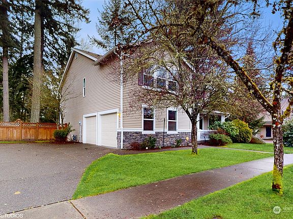 3rd image of 1227 Evans Court