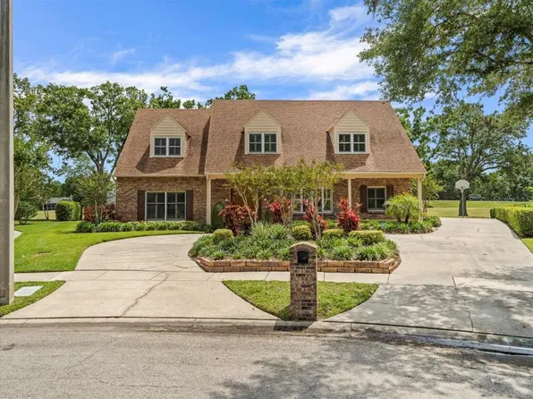 4033 PRIORY CIRCLE, TAMPA, FL 33618