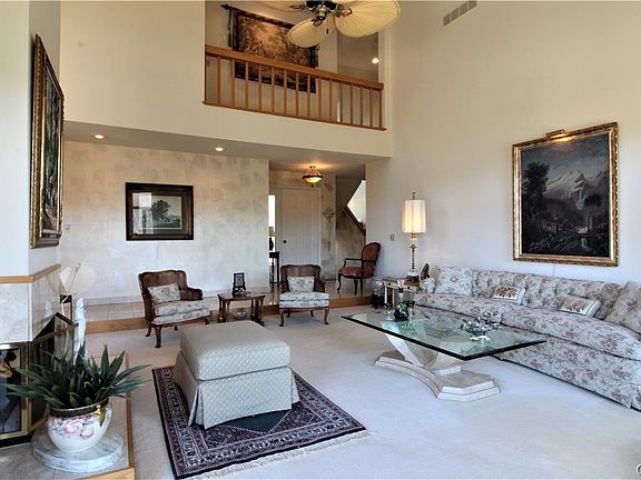 4th image of 307 White Heron Cir