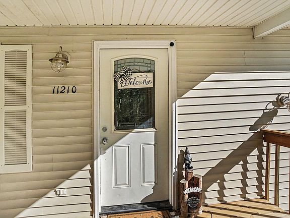 5th image of 11210 Nichols Rd