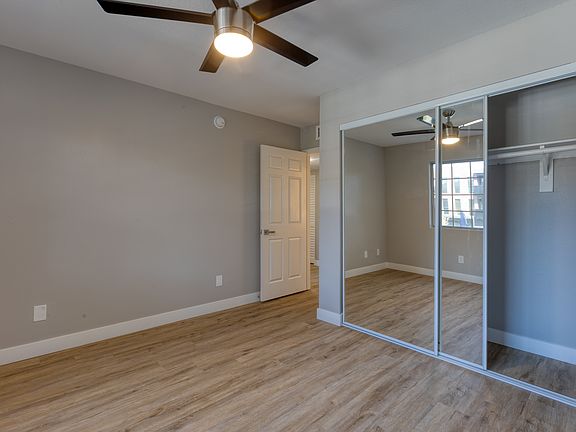 4th image of 14748A Burbank Blvd #115