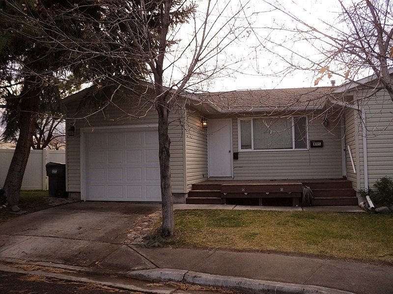 1st image of 1005 Park Ln #1/2