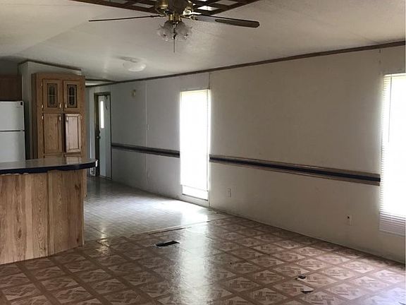 3rd image of 51 Joyce Dr #51