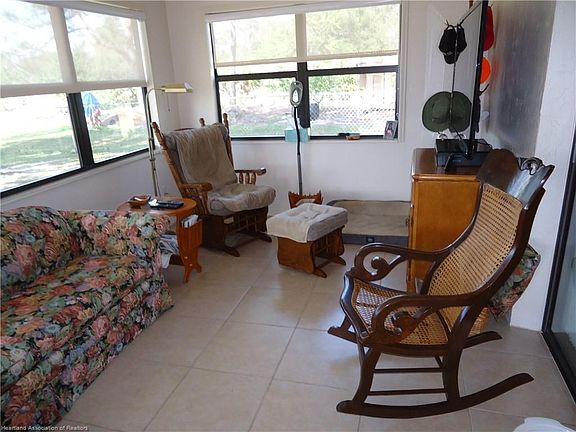 5th image of 206 Washington Blvd