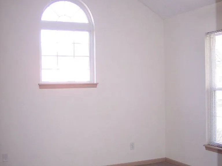 115 Polk St #A — Photo 6