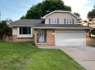 810 NW Maple St, Ankeny, IA 50023