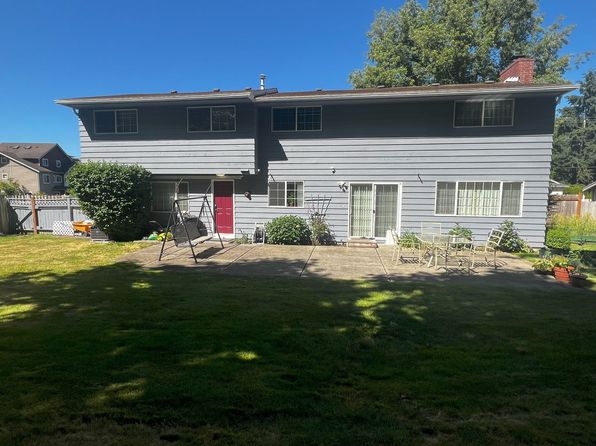 448 156th Ave SE