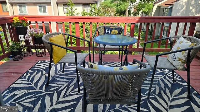 1421 Bluemont Ct — Photo 17