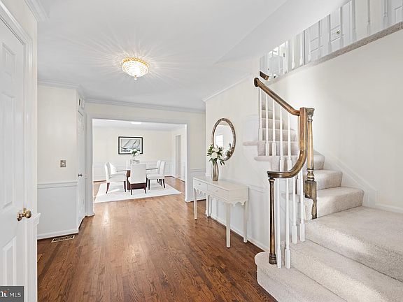 3rd image of 12709 War Admiral Way