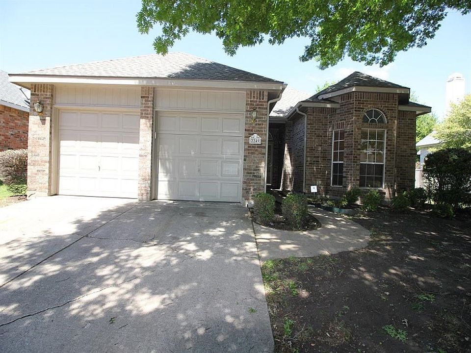 1st image of 2249 Chasefield Dr