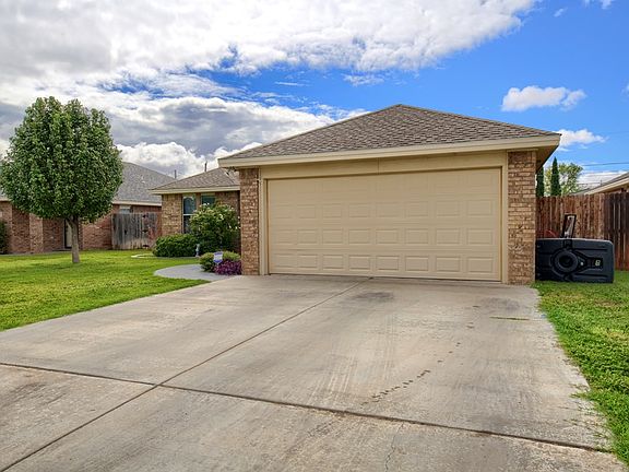 4th image of 5201 Blue Haven Dr
