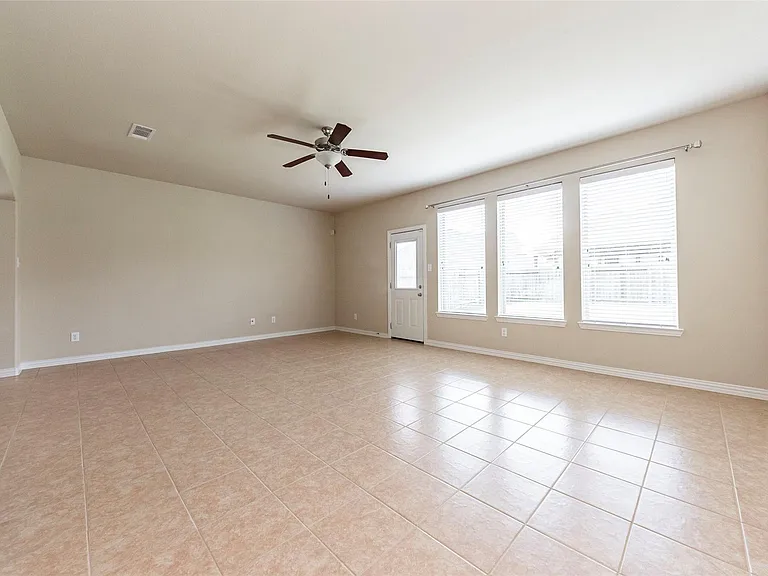 1608 Nacogdoches Valley Dr — Photo 12