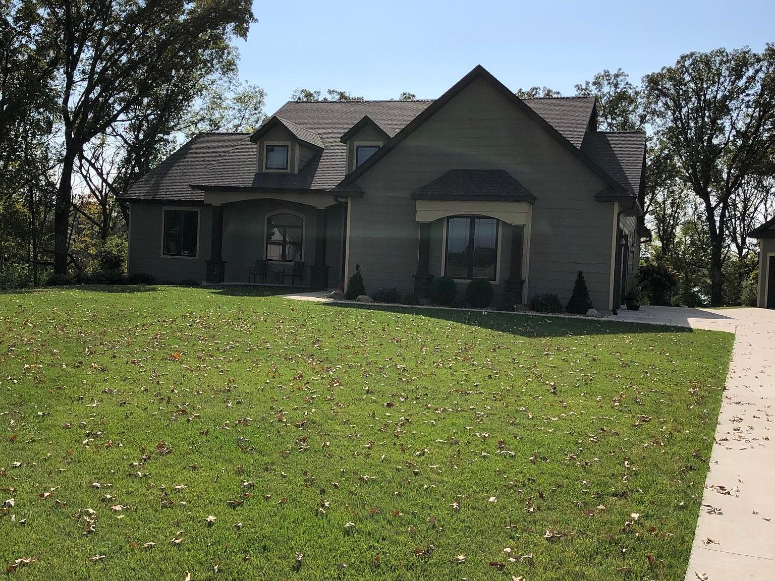 2321 W 9th St, Albert Lea, MN 56007 Zillow