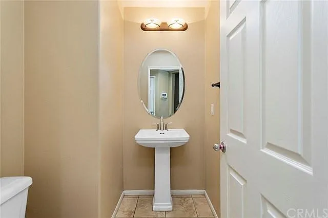 12851 Serpentine Way — Photo 9