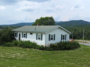876 John Stark Hwy, Newport, NH 03773