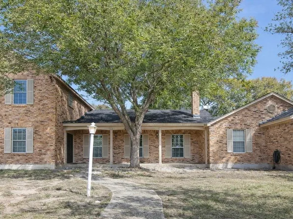 1307 Nix Rd, Lampasas, TX 76550