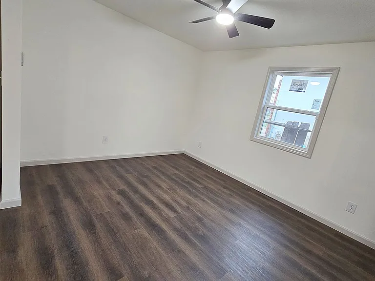 420 W Huntington Ave #A — Photo 5