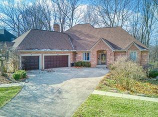 7250 Royal Oakland Dr, Indianapolis, IN 46236
