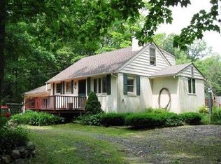 988 Old Foundry Rd, Newton, NJ 07860