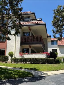 6368 Riviera Cir, Long Beach, CA, 90815