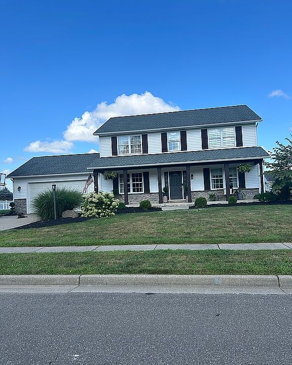 1st image of 630 Quinten Ave NW