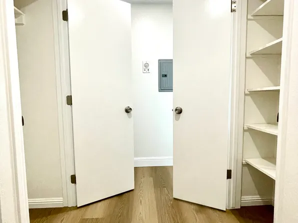 1418 Noriega St #1, San Francisco, CA 94122