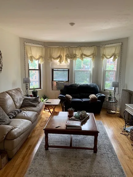 1343 Commonwealth Ave #1A — Photo 1