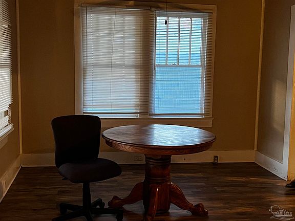 5th image of 220 Dogwood Dr