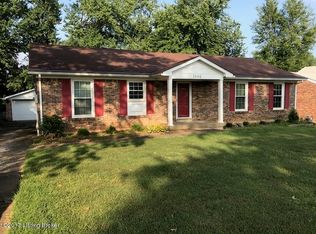 1102 Clerkenwell Rd, Windy Hills, KY 40207