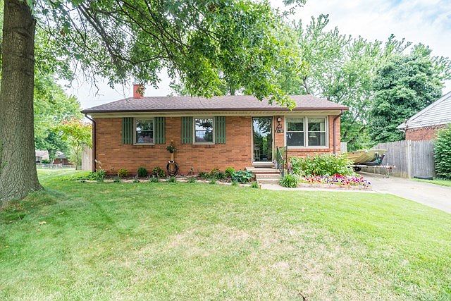 1st image of 2923 Greenhill Dr