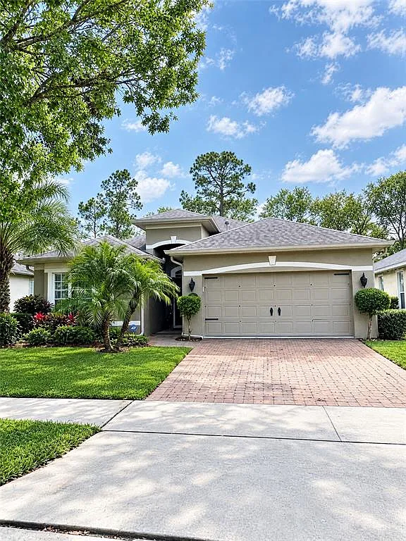 3 bed, 2.0 bath, 1683 sqft, $2,700 — Photo 1