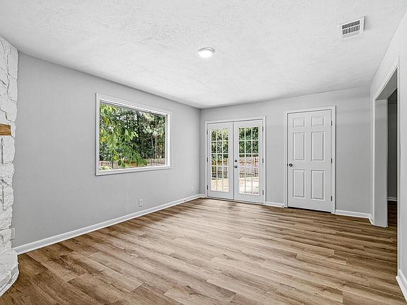 4th image of 279 Pete Boatright Rd