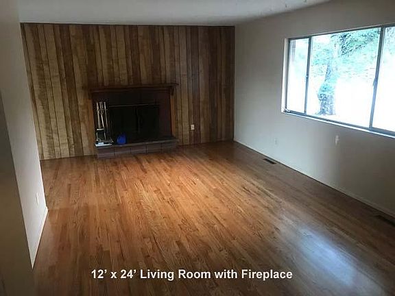 5th image of 3525 Moorhead Ave