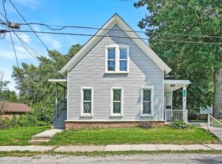 216 Halstead St, Lowell, IN 46356