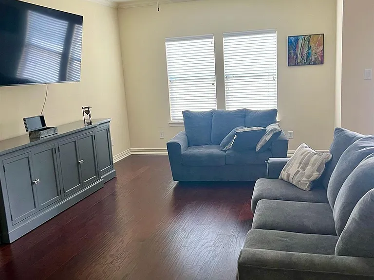 7143 Laguna Villas — Photo 2