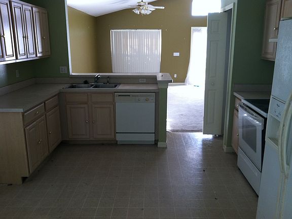 4th image of 2009 Colonial Woods Blvd