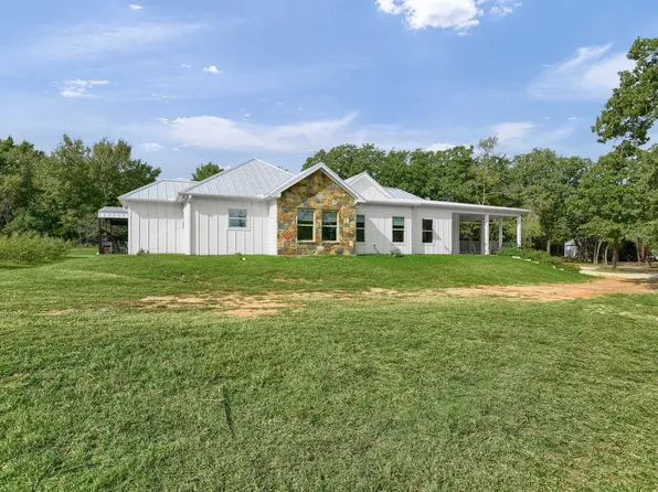 164 County Road 2114, Gainesville, TX 76240