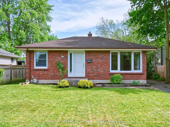 1461 Trafalgar St, London, ON N5W 1W8