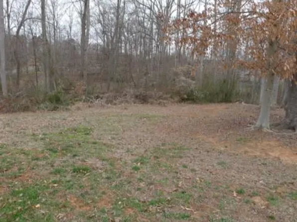 152 Oak Tree Dr #142, Mocksville, NC 27028