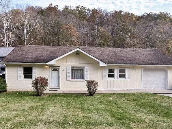 3384 Boy Scout Rd, Ashland, KY 41102