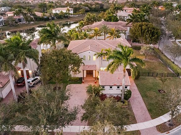 2nd image of 11169 NW 77th Place