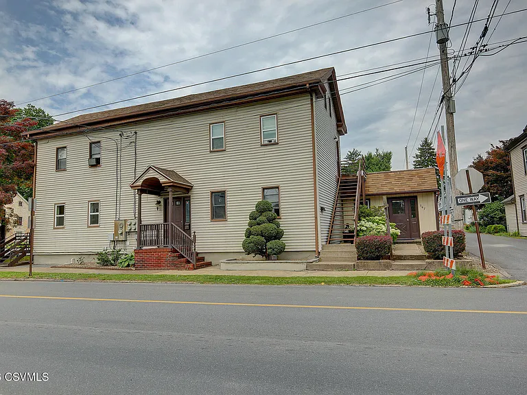 347 Water St — Photo 3