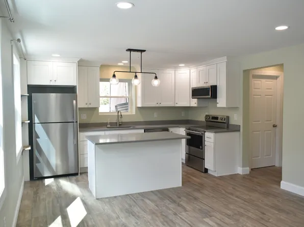 1550 State Highway 12 #6, Gales Ferry, CT 06335