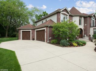 1908 Driving Park Rd, Wheaton, IL 60187