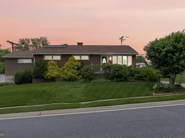 8426 Coco Rd, Baltimore, MD 21237