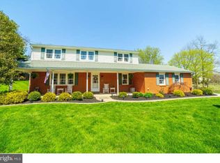 270 Shady Nook Rd, Harleysville, PA 19438